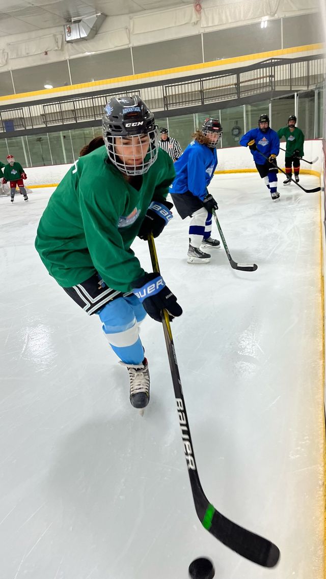 Girls' Ice Hockey