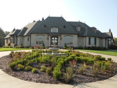 Fountain and Front Beds — Springfield, MO — Nixa Lawn Service
