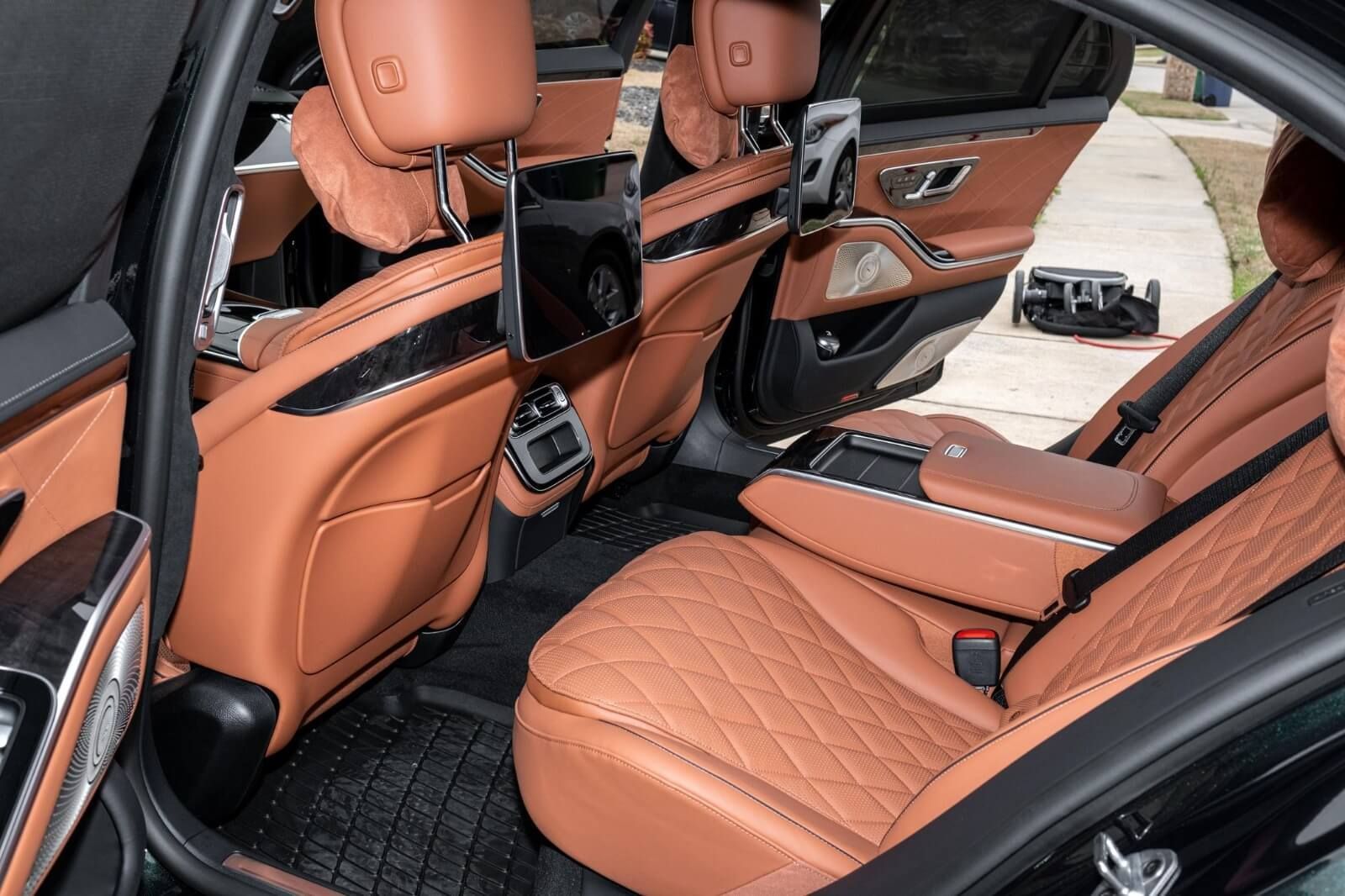 private chauffeur car service Long Island New York