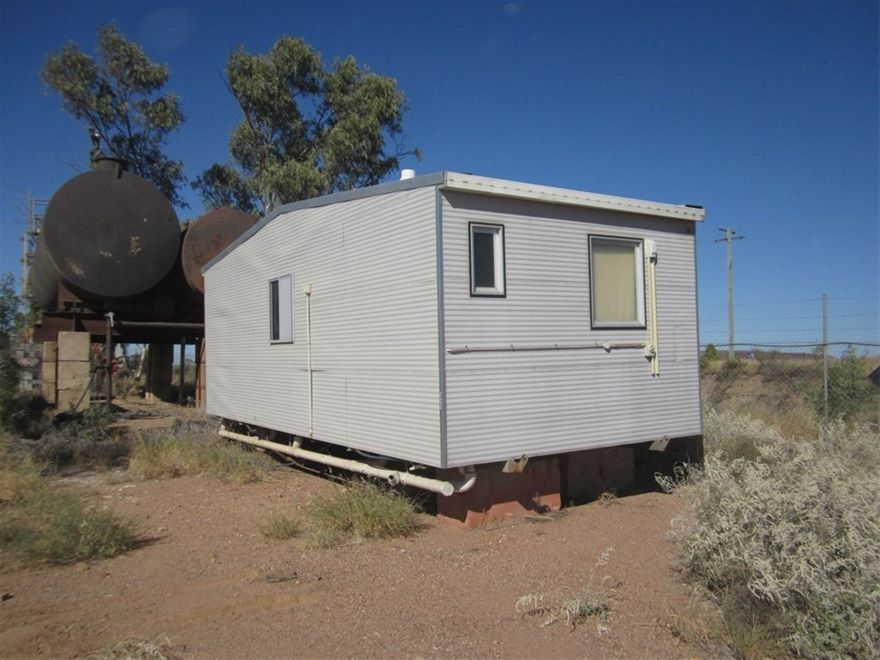 A Portable White House — NQ Trading in Townsville, QLD