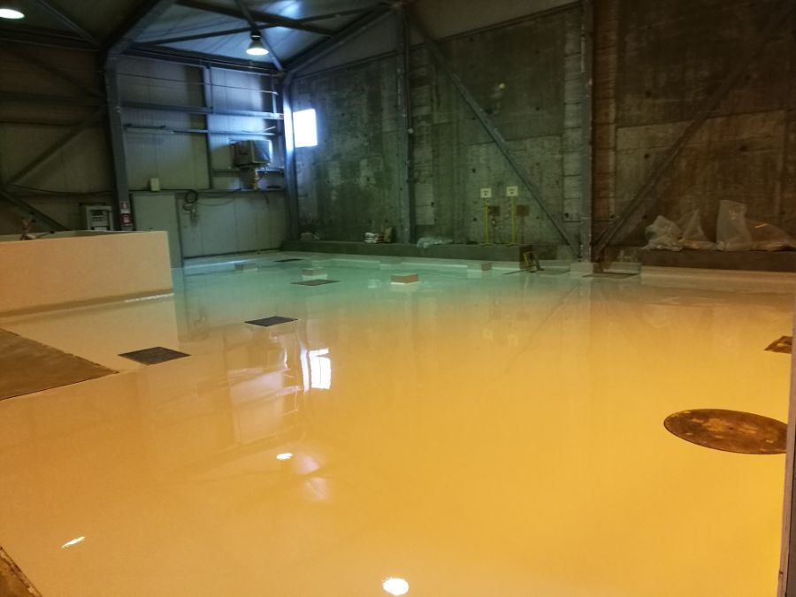 pavimentazione impermeabile per industria vernici