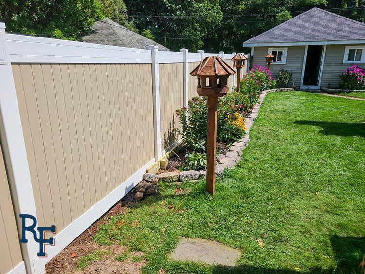 Renegade Fences& Farm Premium Backyard Wood Fence Solution. 