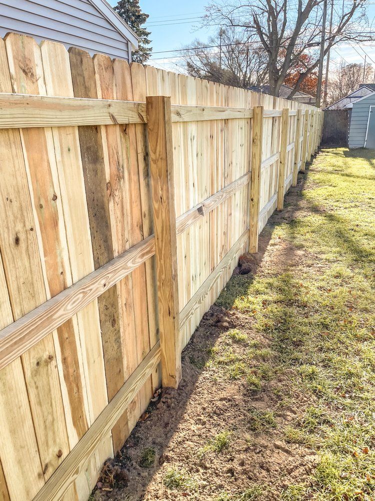 Michigan quality wood fences services