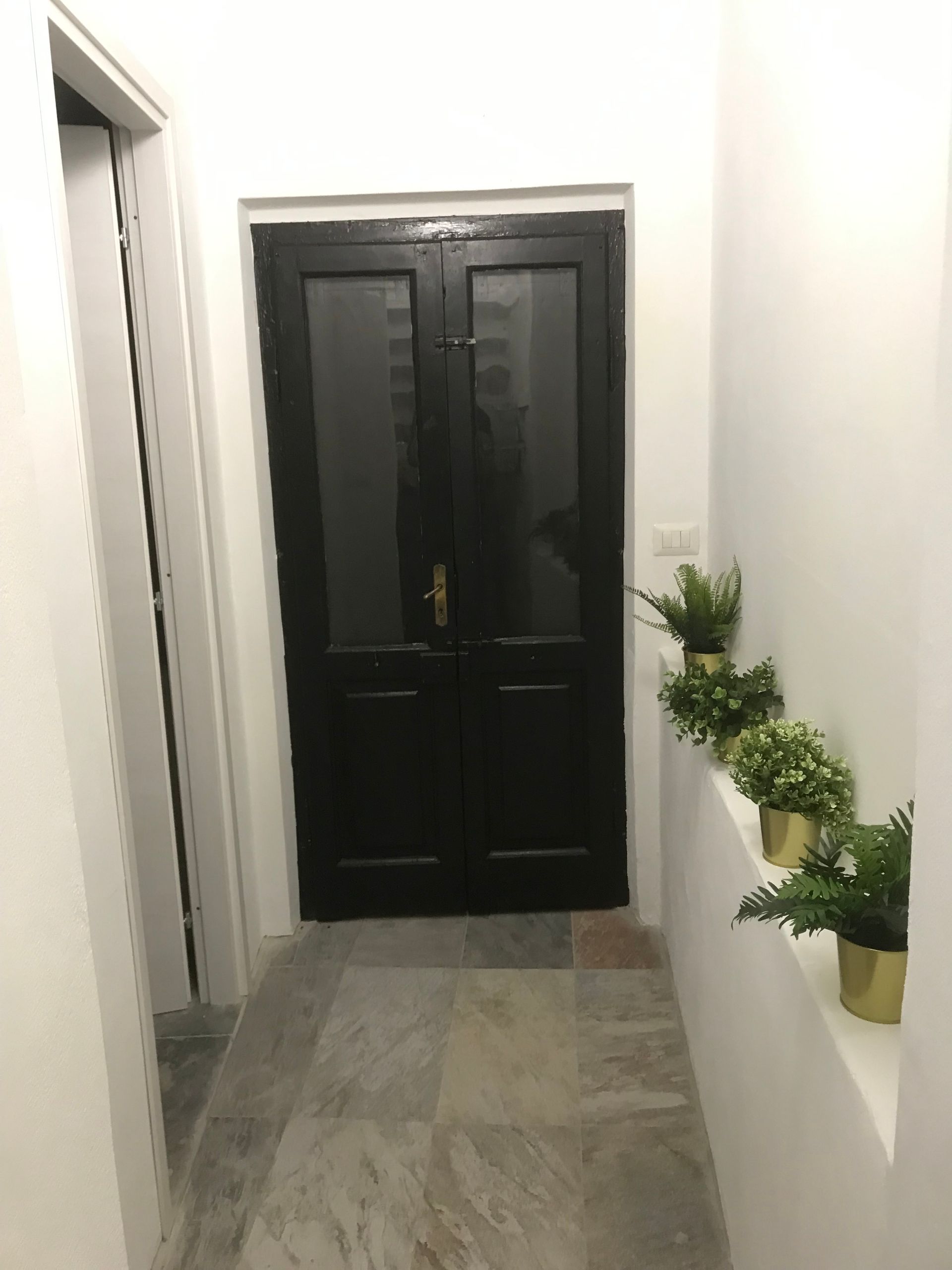 Het gangetje in het appartement “Geknipt”