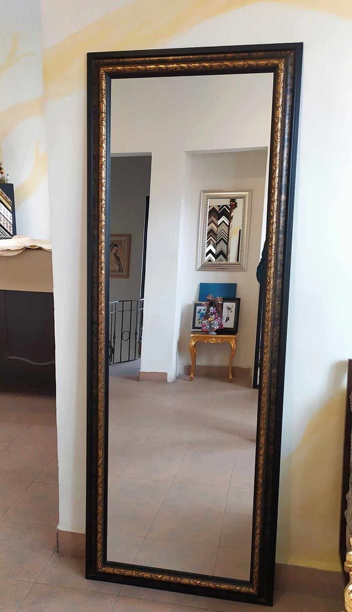 GALERÍA QUETZAL MARCOS Y MOLDURAS