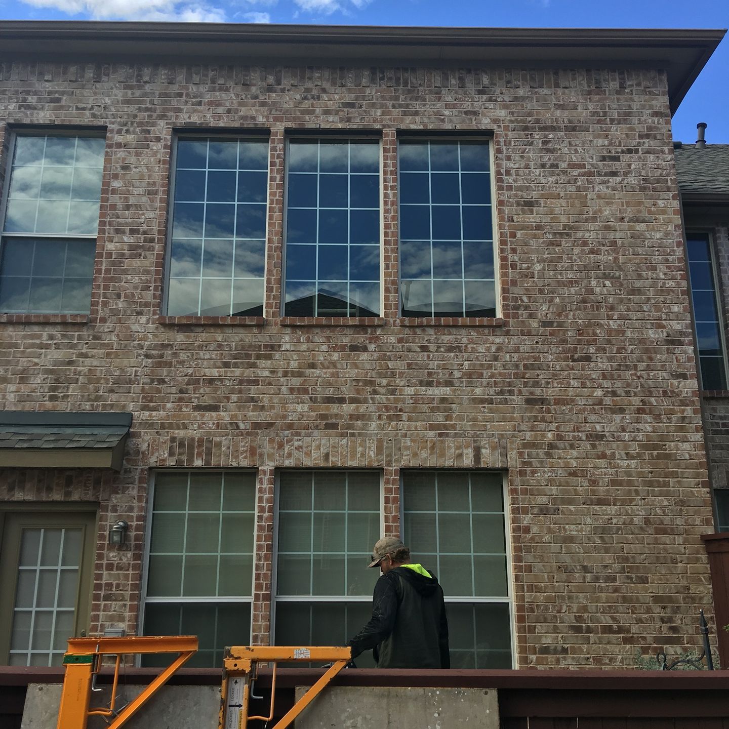 Big Windows — The Colony, TX — Hurricane Glass and Showers