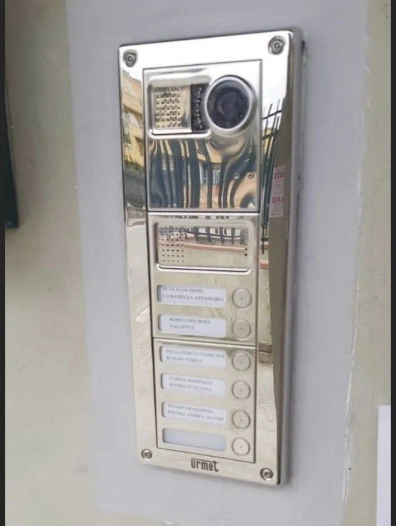 moderni citofoni interfonici e videocitofoni a Napoli