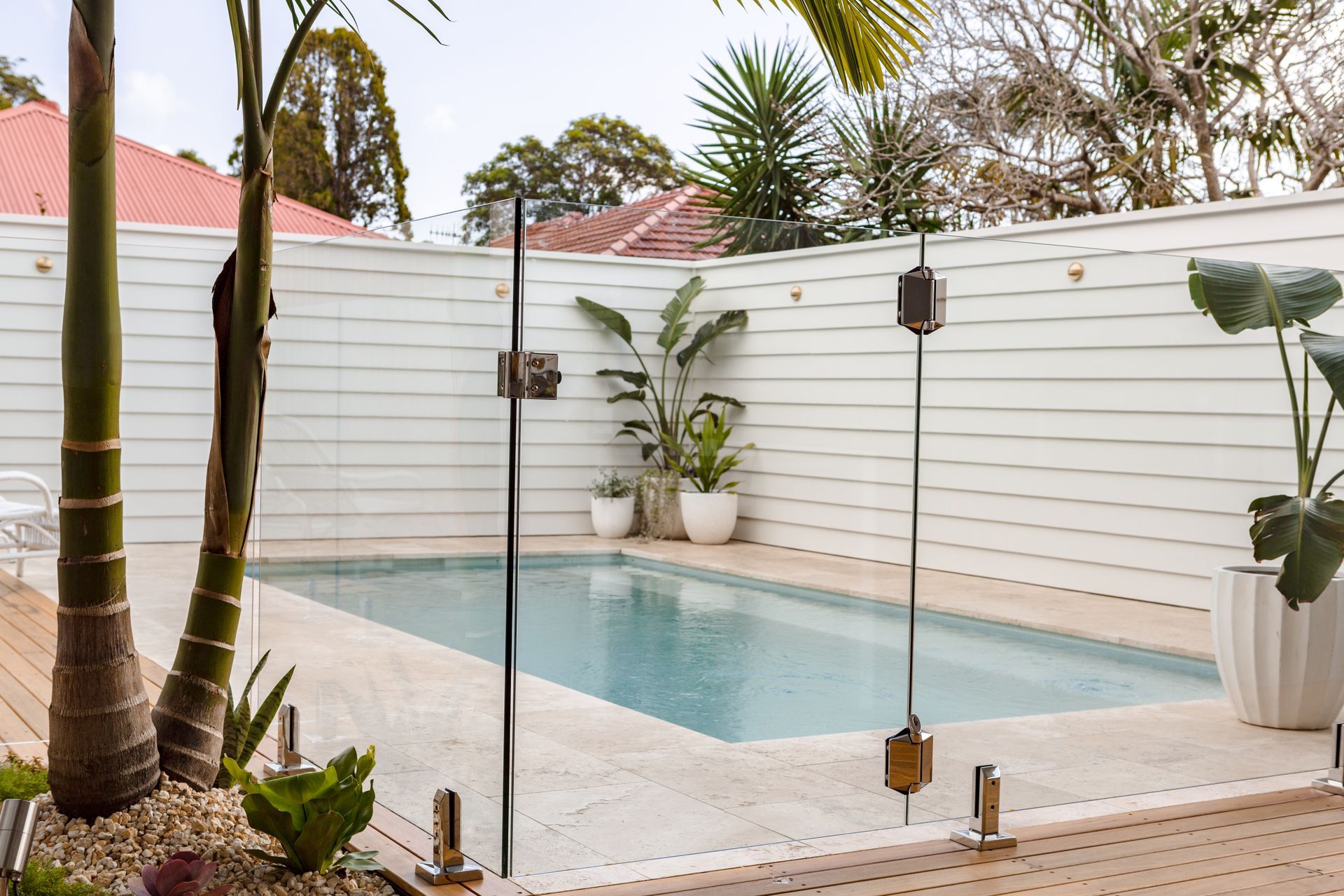 Coastline Builders & Designers swimming pool concrete resort style home