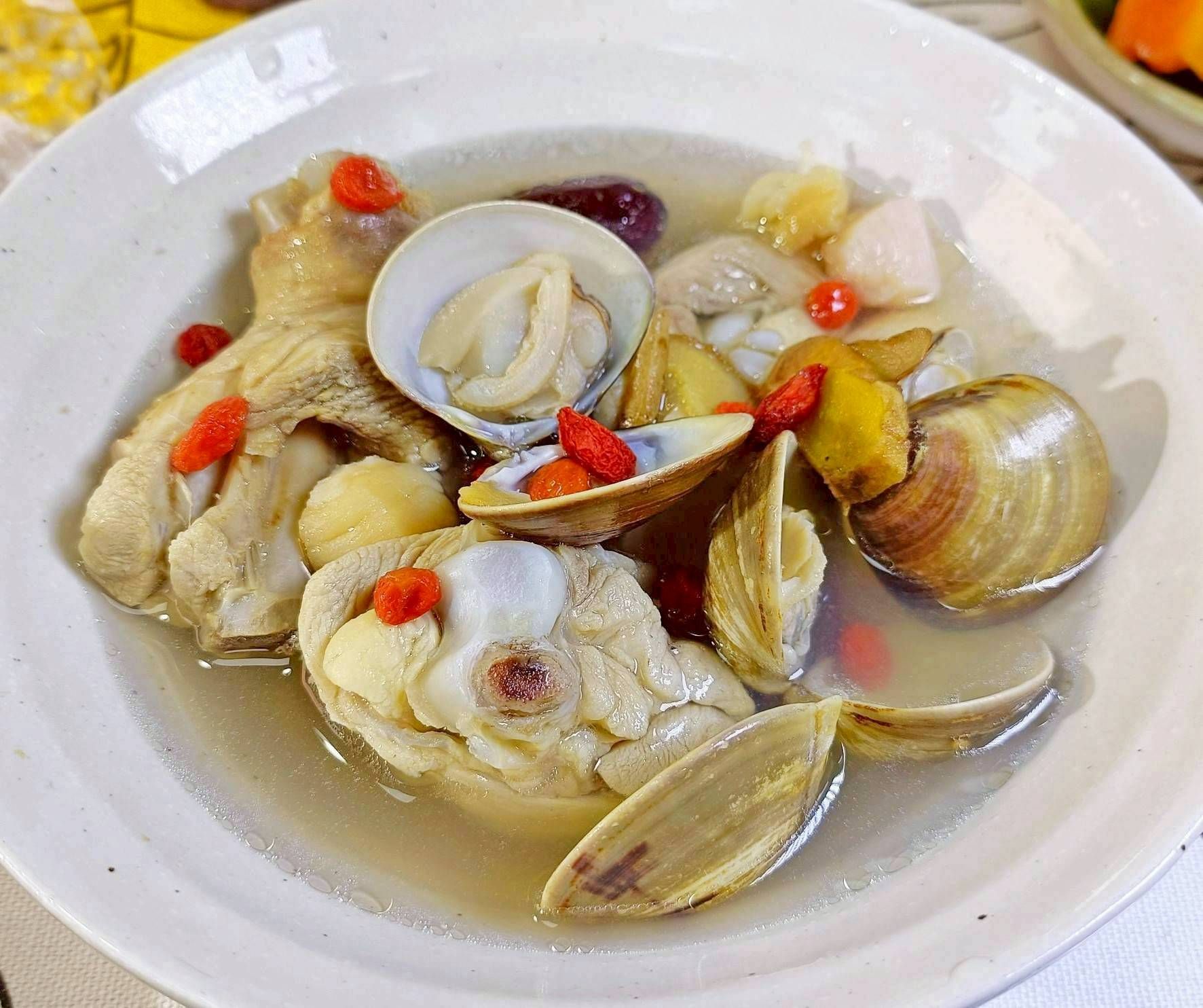 干貝蛤蜊雞湯
