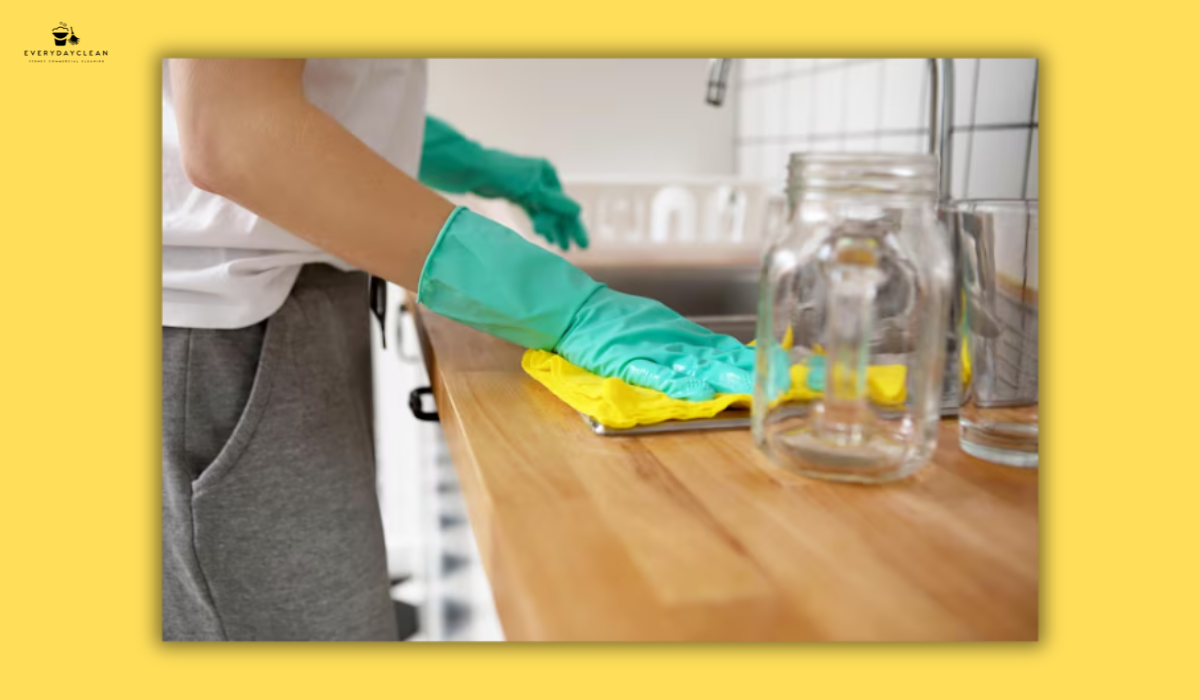 clean kitchen cleaning service

