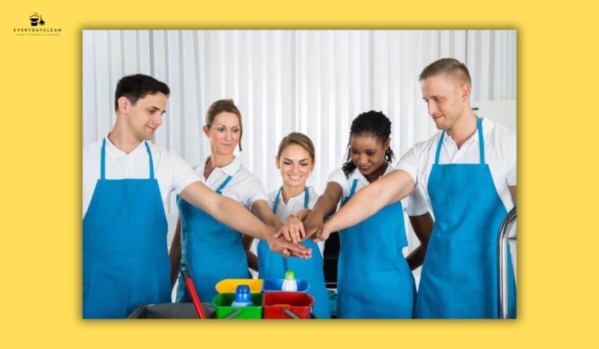 cleaning staff collaboration