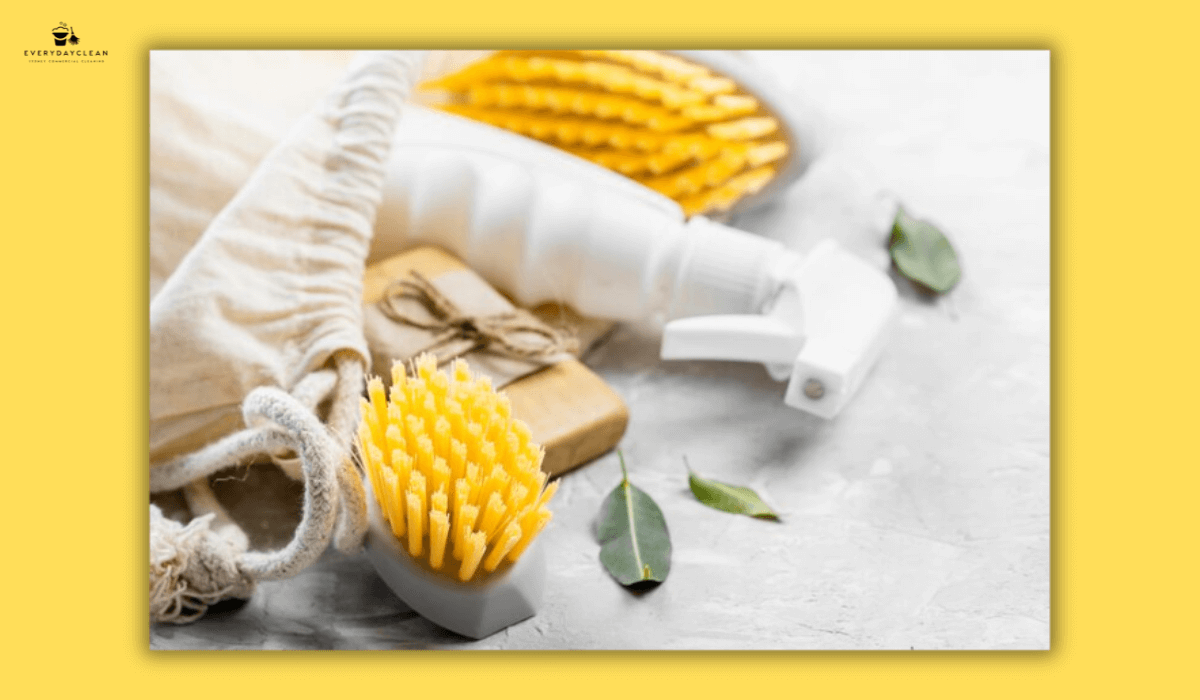 eco-friendly cleaning spray
