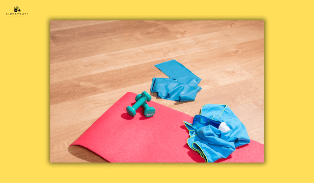 natural rubber yoga mat cleaning
