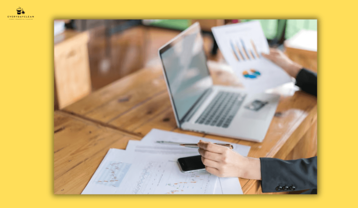 pricing strategy financial analysis laptop
