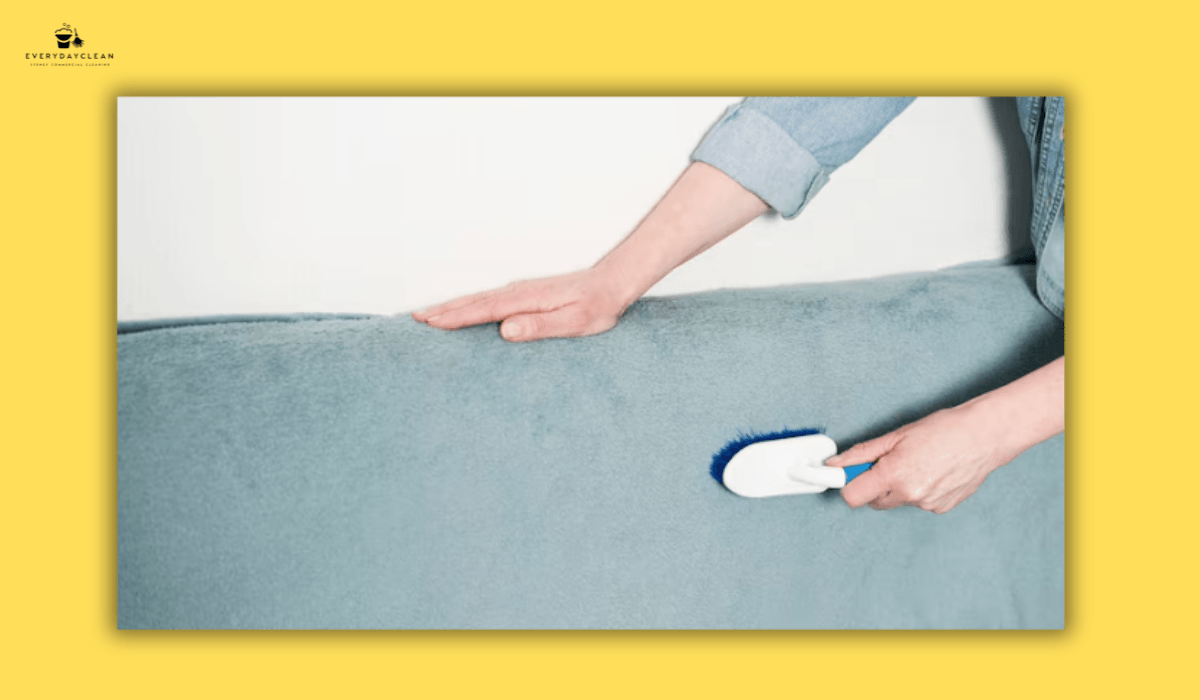 How to Clean an Office Chair: Fabric, Mesh, Leather