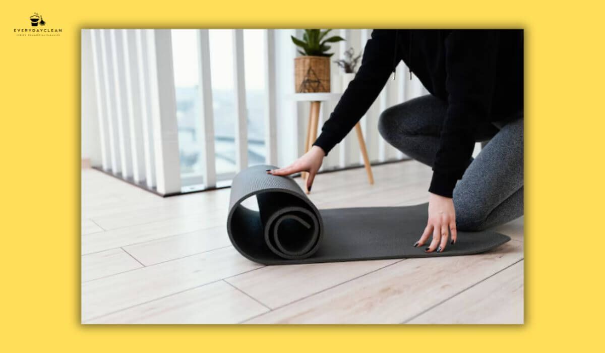 How to Clean Yoga Mats Properly with 7 Essential Steps