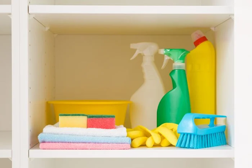 Best Practices for Storing and Maintaining Commercial Cleaning Materials
