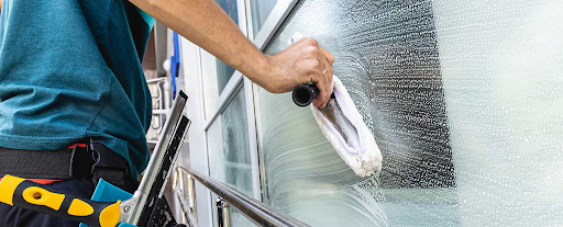 Key Features to Look for in Window Cleaning Equipment
