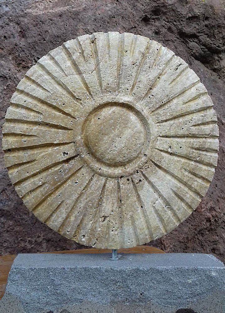 Pintadera riproduzione archeologica travertino dorato