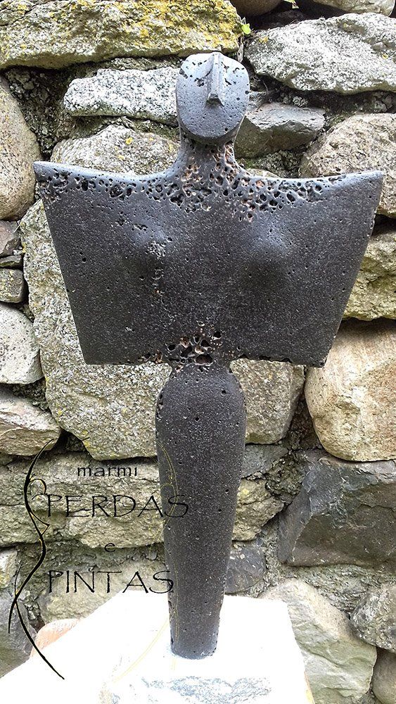 Dea Madre riproduzione archeologica basalto