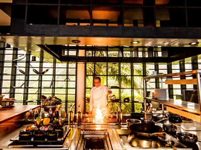 Holiday Inn Resort Kandooma Maldives