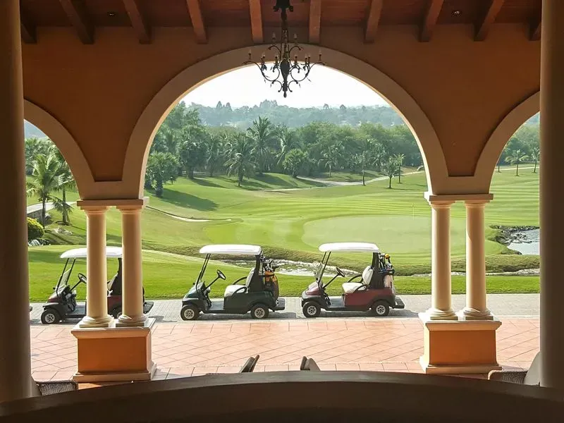 Golf Resort