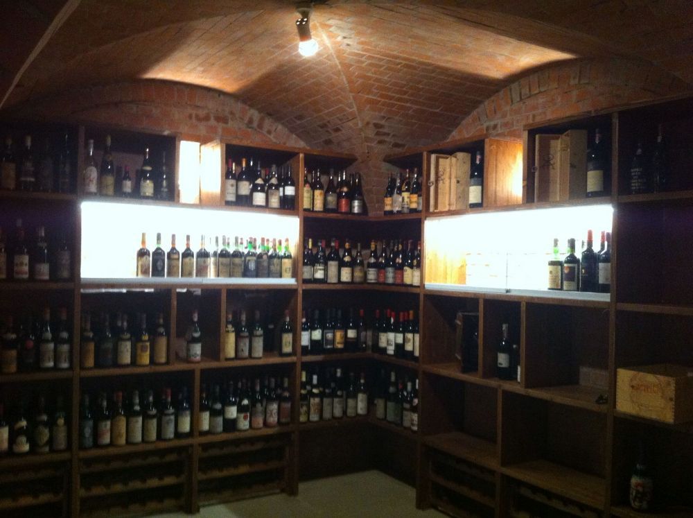 espositori in legno per cantina