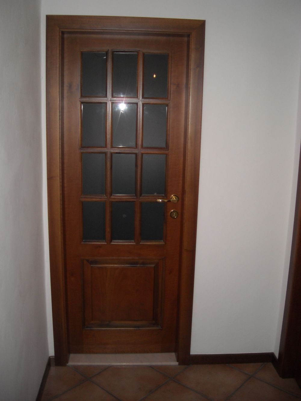 porta da interno in legno e vetro