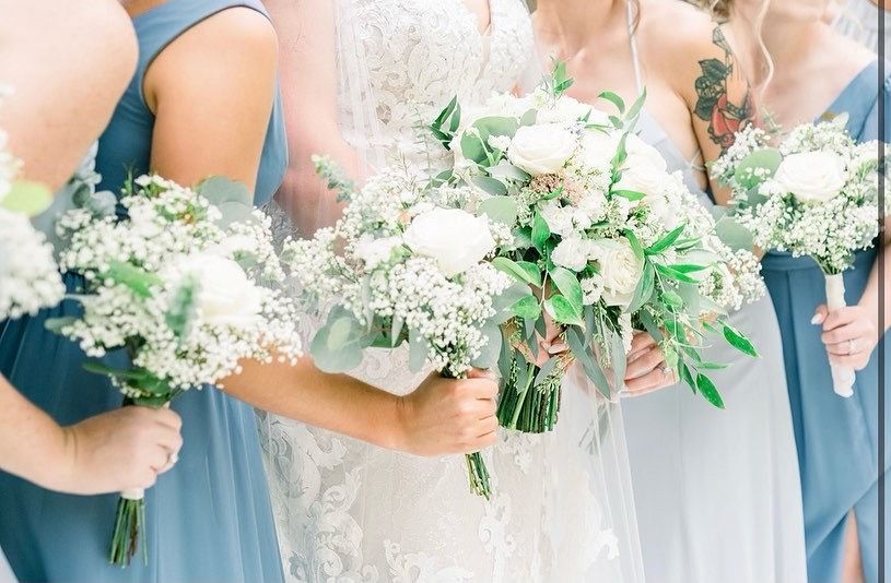 white wedding bouquet
