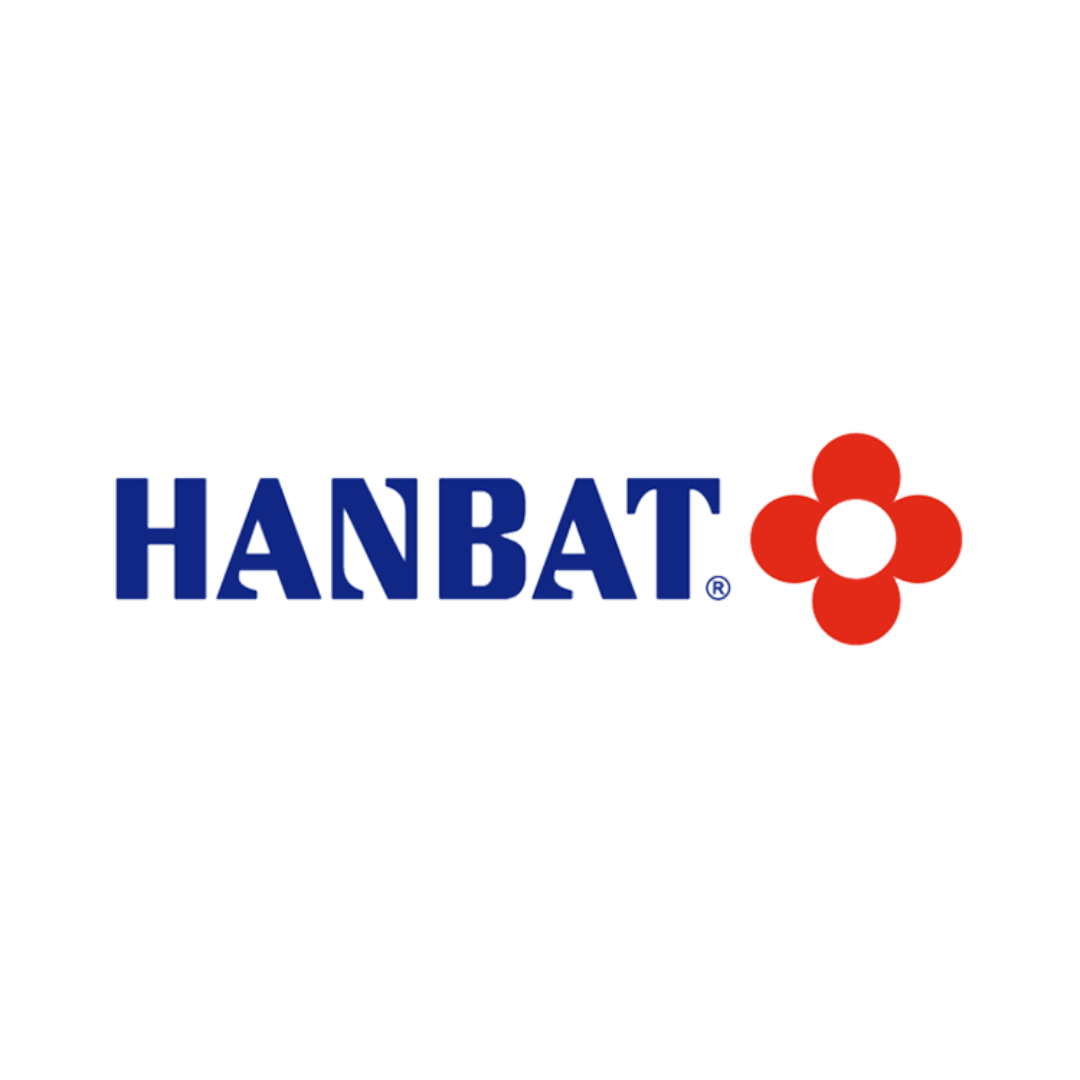 Het hanbat-logo is blauw en rood met een rode bloem.