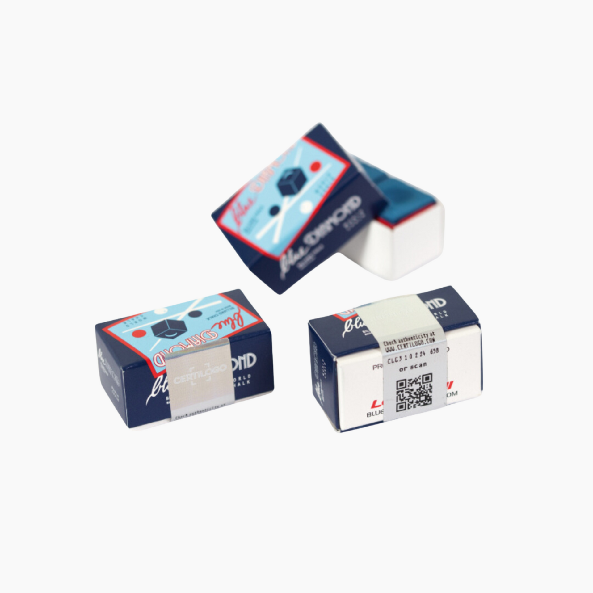 Drie doosjes krijtjes met een qr-code erop van Longoni.