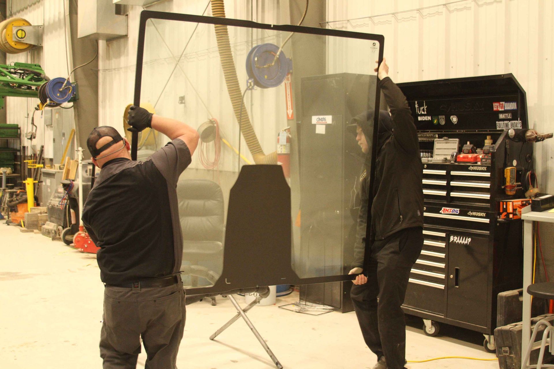 Auto glass shop in Twin Falls, Idaho Falls, Pocatello, Burley & Montpelier Auto glass shop in Twin Falls, Idaho Falls, Pocatello, Burley & Montpelier