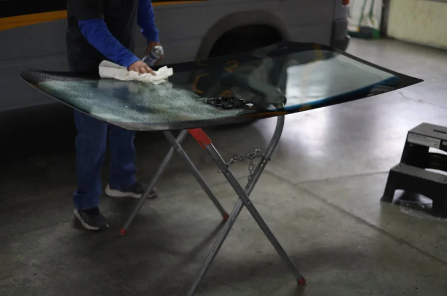 Auto glass repair & replacement services in Idaho Falls, ID