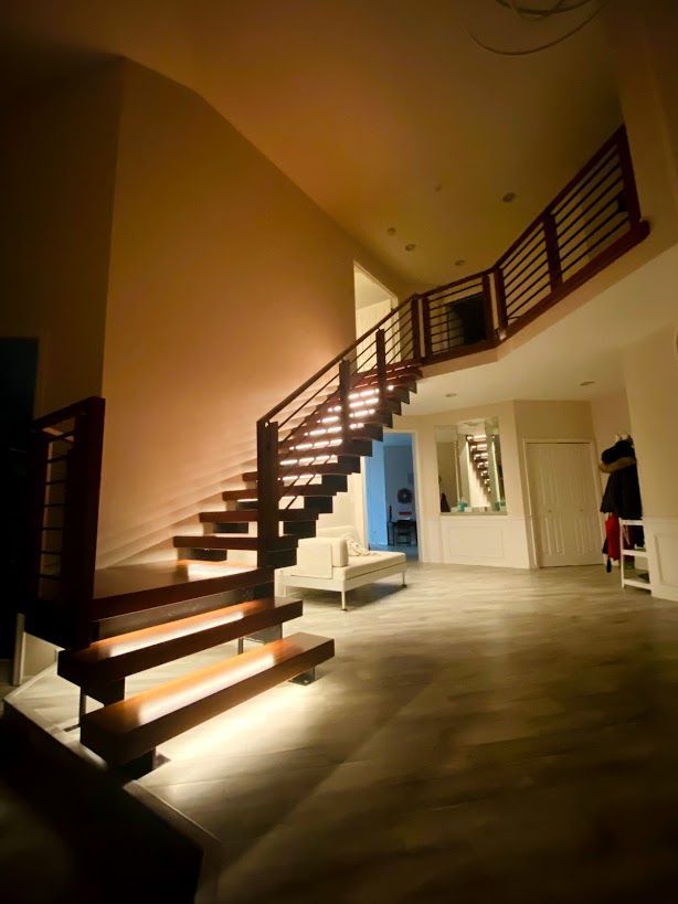 West Coast Stair Co - Modern Art