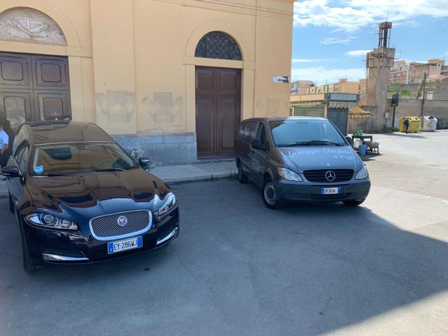 auto funebri dell'agenzia
