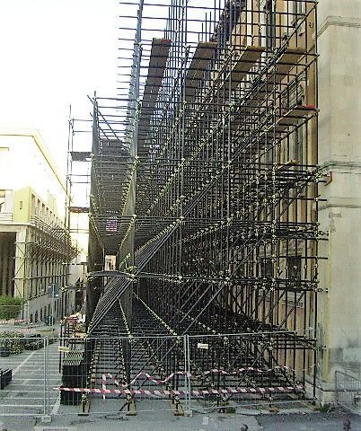 ponti mobii ascensori