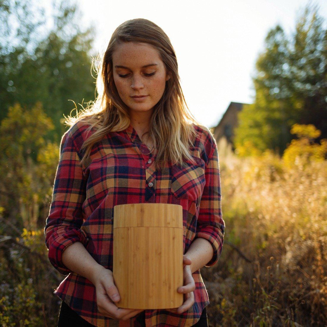 Unique Cremation Keepsakes, Urns and Jewelry