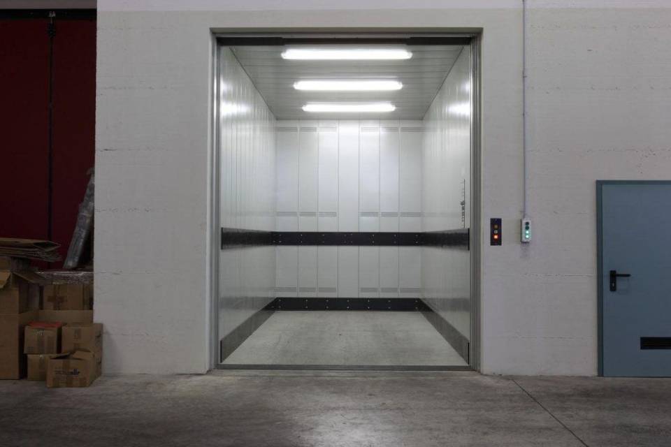 Interno montacarichi