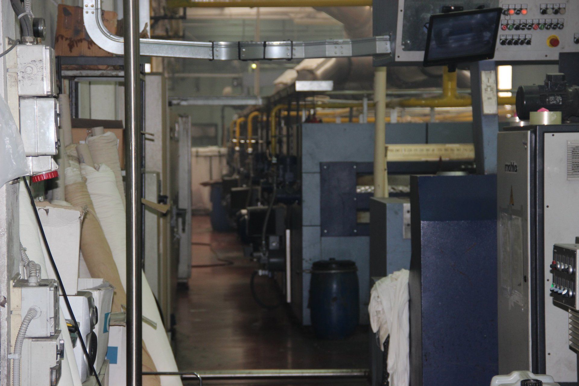 lavorazione tessuti a maglia o sintetici