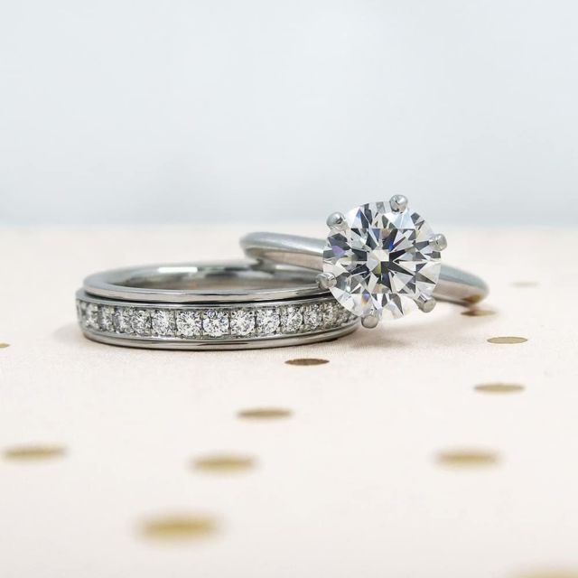 Kimberfire engagement ring and wedding band set