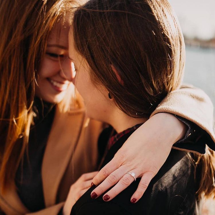 Kimberfire couple embracing.