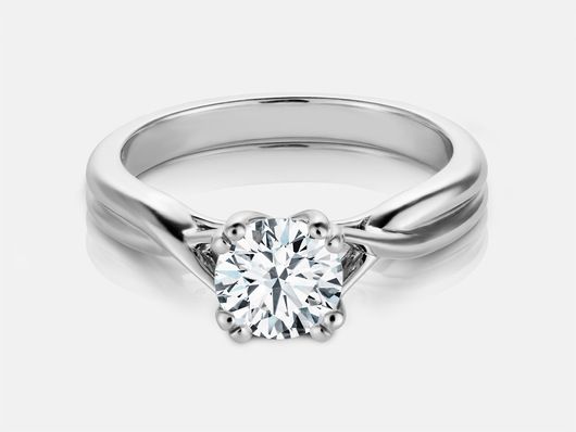 PLC401 Solitaire Engagement Ring