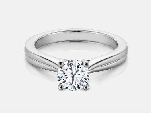 PLC402 Solitaire Engagement Ring