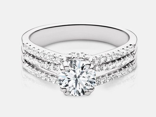 PLC451 Sidestone Engagement Ring