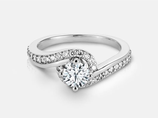PLC89 Sidestone Engagement Ring