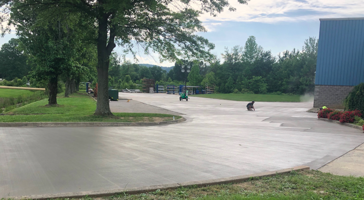 Road Concrete of Park | Louisville, KY | S & S Concrete Inc.