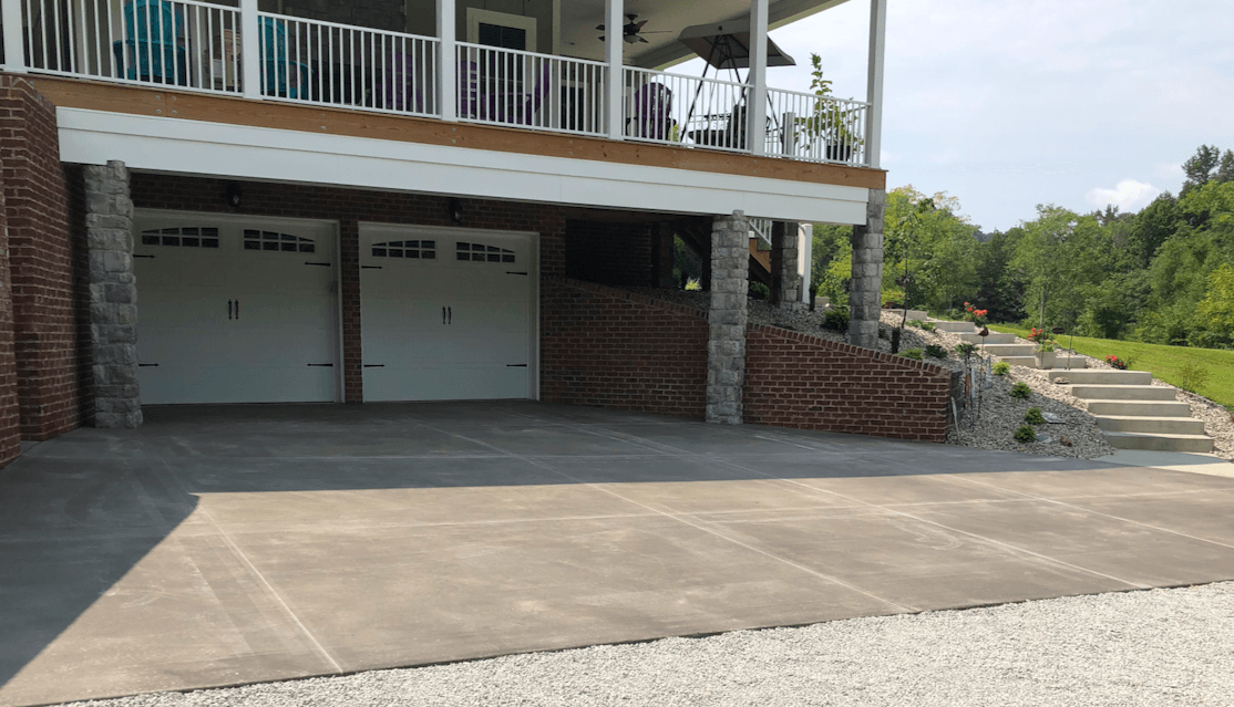 Modern Garage and Driveway | Louisville, KY | S & S Concrete Inc.
