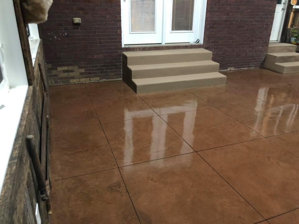 Wet Concrete Stairway | Louisville, KY | S & S Concrete Inc.
