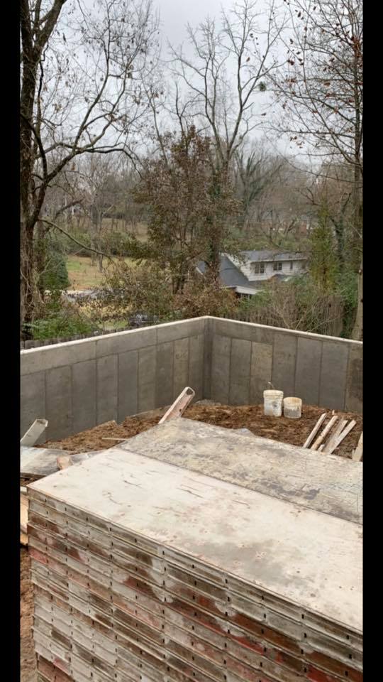 Retaining Walls Installation | Louisville, KY | S & S Concrete Inc.