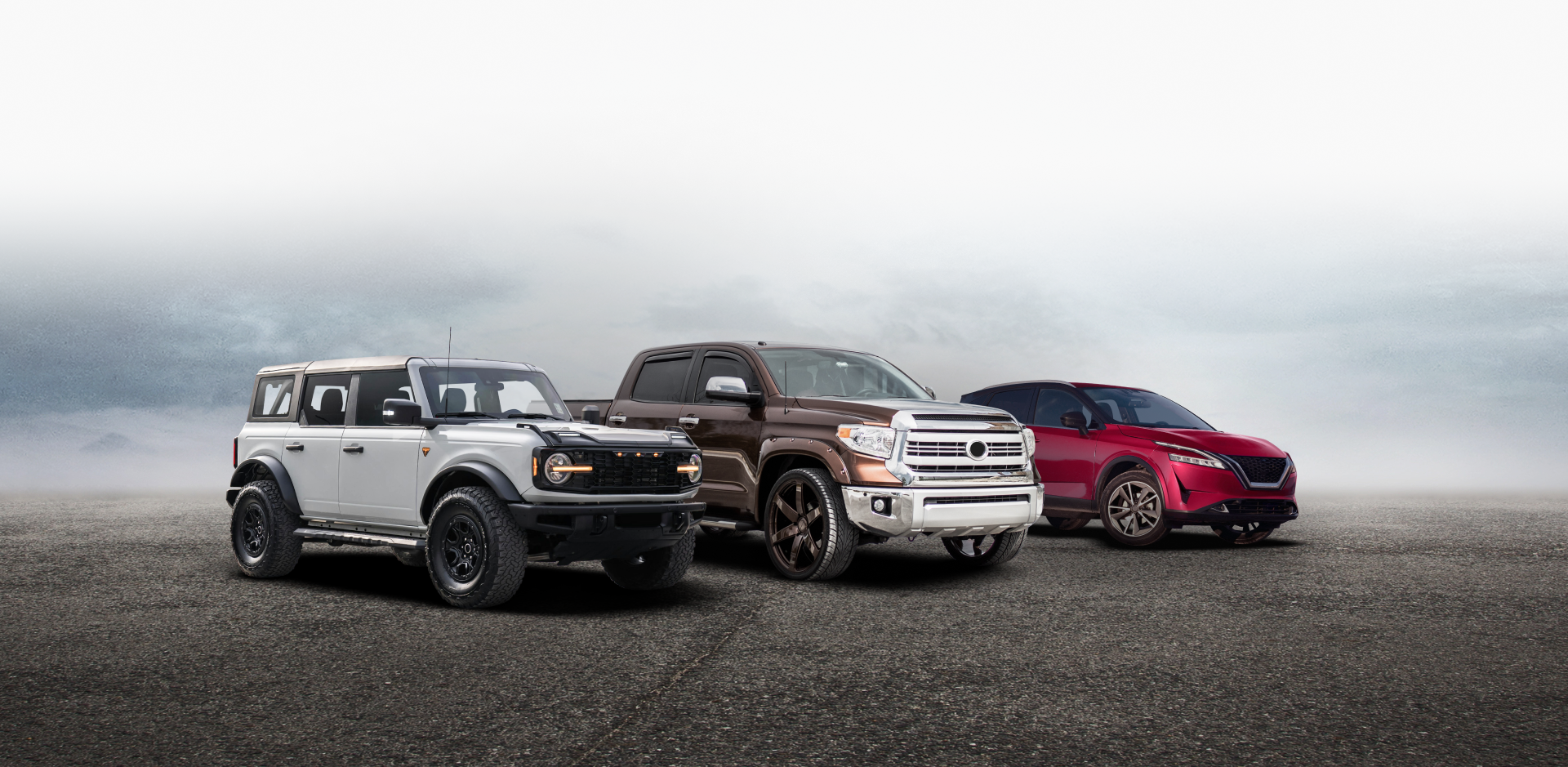 Vehicles parked in row outside | Jimmy's Auto Outlet